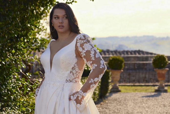 robe de mariée grande taille 2025