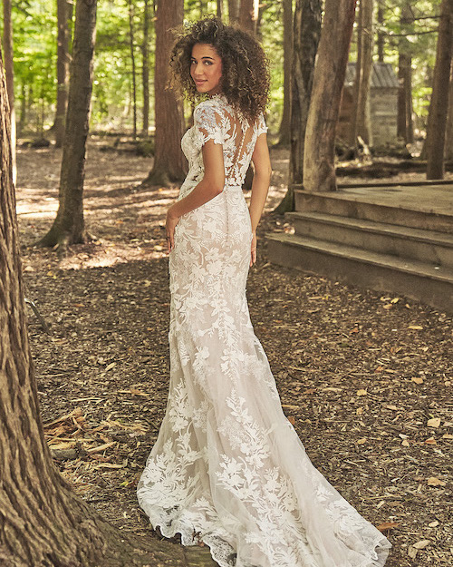 robe de mariée bohème dentelle 2025